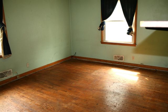 1175 Ravina Avenue, Benton Harbor, MI 49022