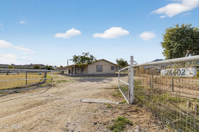 26402 S VALENCIA Avenue, Queen Creek, AZ 85142