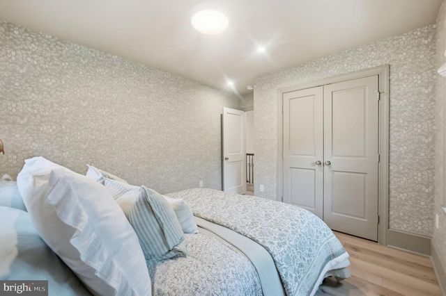 5602 YORK LN, Bethesda, MD 20814