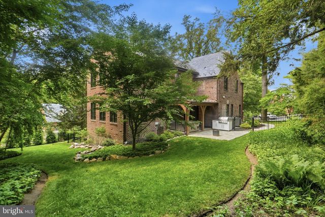 5602 YORK LN, Bethesda, MD 20814