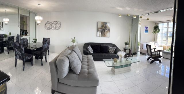 7620 NW 18th Street 308, Margate, FL 33063
