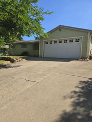 8461 Central Ave, Orangevale, CA 95662