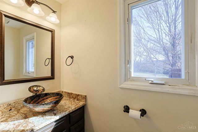 7830 Plantation Drive, West Chester, OH 45069