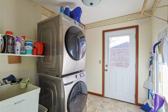 7830 Plantation Drive, West Chester, OH 45069