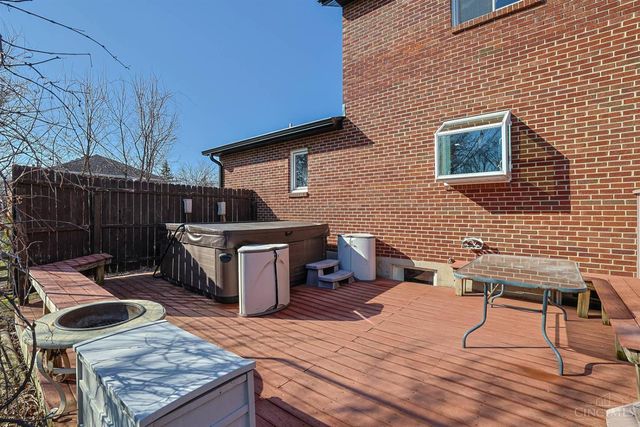 7830 Plantation Drive, West Chester, OH 45069