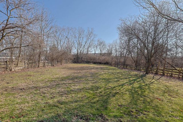 7830 Plantation Drive, West Chester, OH 45069