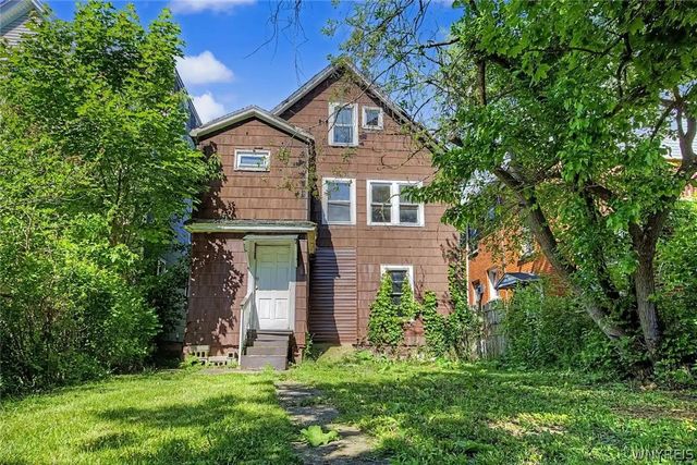 517 Tronolone Place, Niagara Falls, NY 14301