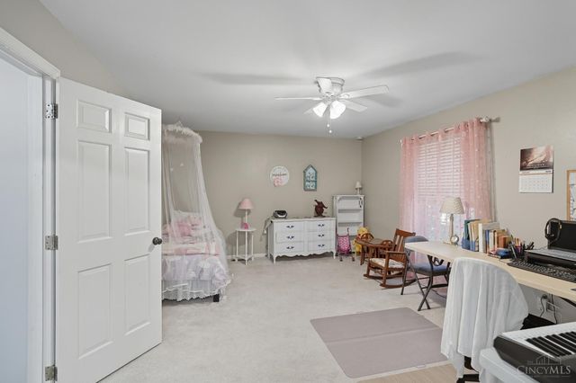 40 Nicholson Court, Washington Twp, OH 45459