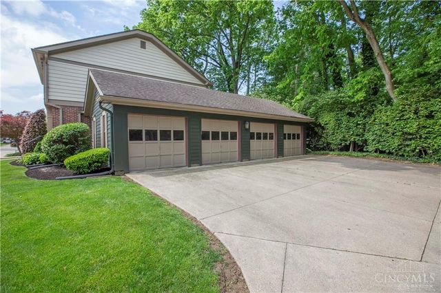 40 Nicholson Court, Washington Twp, OH 45459