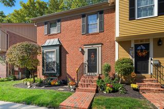 40 Nicholson Court, Washington Twp, OH 45459