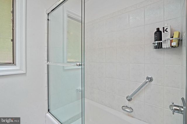 6301 CRATHIE LN, Bethesda, MD 20816