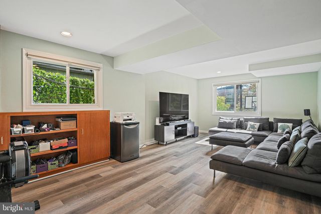 6301 CRATHIE LN, Bethesda, MD 20816
