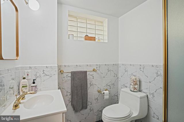 6301 CRATHIE LN, Bethesda, MD 20816
