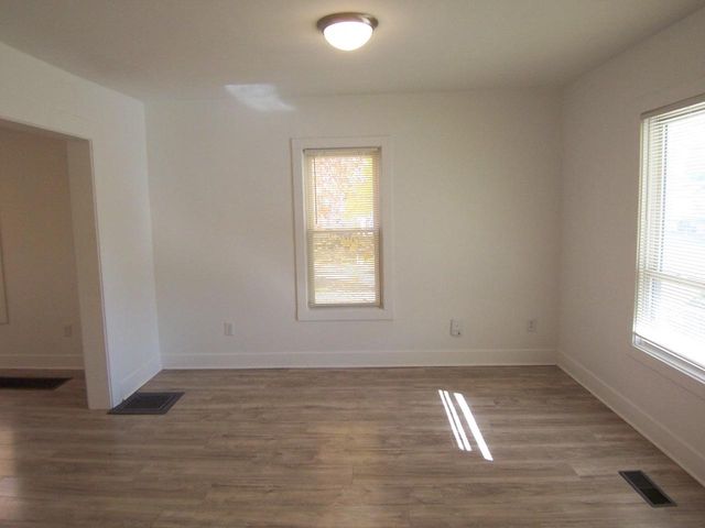 873 E Memorial Dr. Drive, Janesville, WI 53545