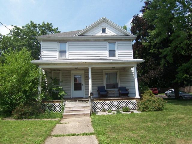 873 E Memorial Dr. Drive, Janesville, WI 53545