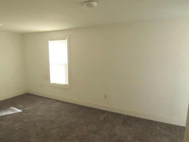 873 E Memorial Dr. Drive, Janesville, WI 53545