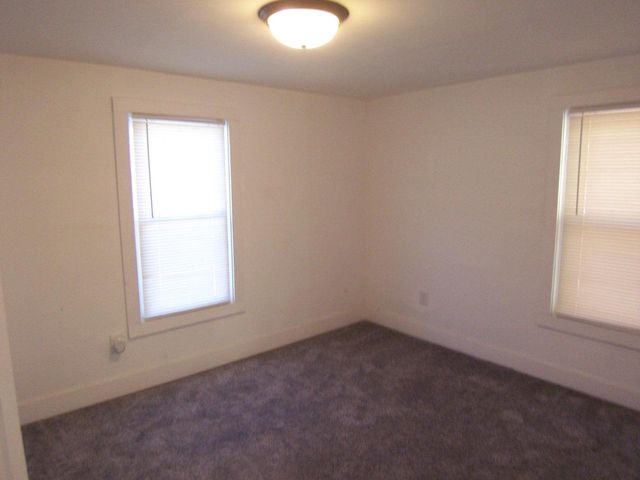 873 E Memorial Dr. Drive, Janesville, WI 53545