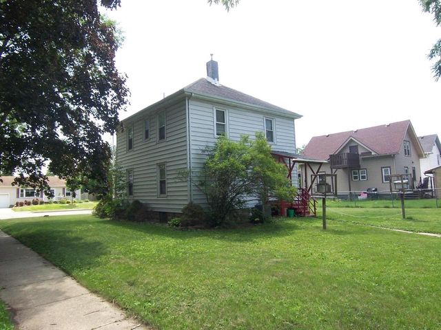 873 E Memorial Dr. Drive, Janesville, WI 53545