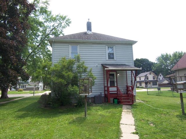 873 E Memorial Dr. Drive, Janesville, WI 53545