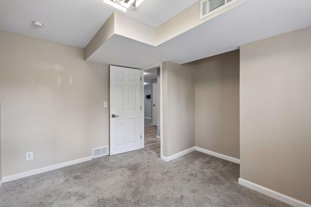 880 Whitney Drive, Apple Valley, MN 55124