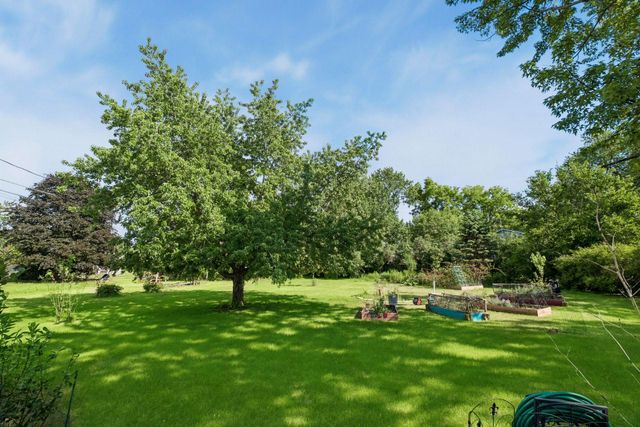 880 Whitney Drive, Apple Valley, MN 55124