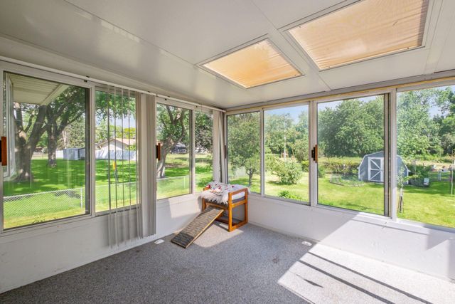 880 Whitney Drive, Apple Valley, MN 55124