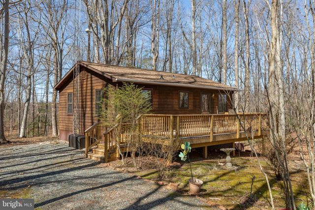 264 HOLLY CORNER RD, Fredericksburg, VA 22406