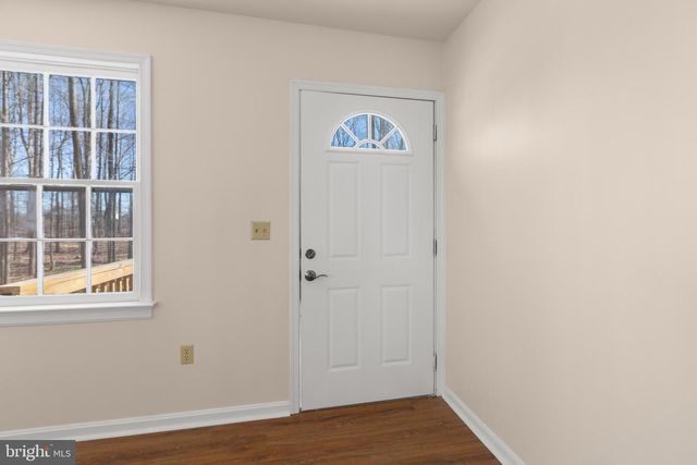 264 HOLLY CORNER RD, Fredericksburg, VA 22406