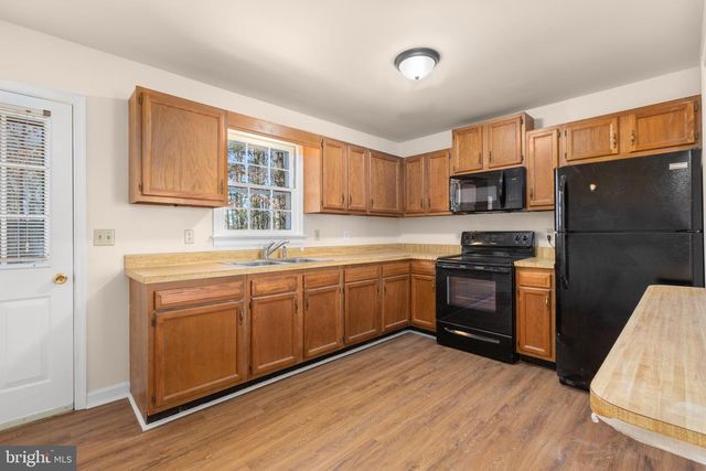 264 HOLLY CORNER RD, Fredericksburg, VA 22406