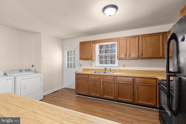 264 HOLLY CORNER RD, Fredericksburg, VA 22406