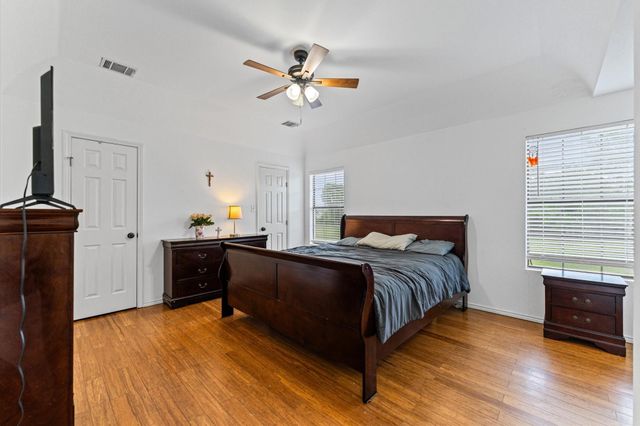 14002 Bryan Avenue, Alvin, TX 77511