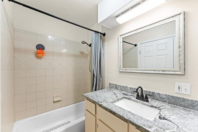 14002 Bryan Avenue, Alvin, TX 77511