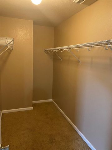 2630 Skyview Shadows Court, Houston, TX 77047