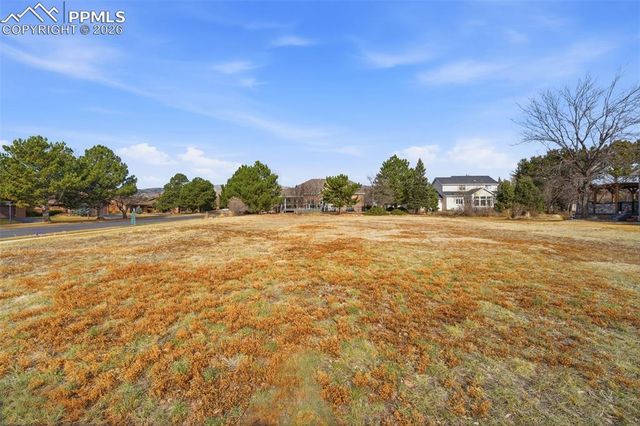 3810 Edgecliff Court, Colorado Springs, CO 80904