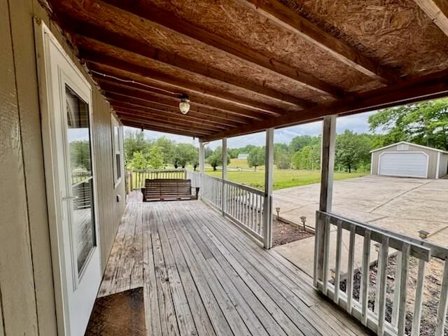 2831 Williamsburg Street, Whitley City, KY 42653
