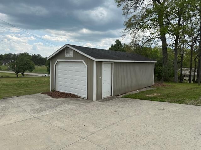 2831 Williamsburg Street, Whitley City, KY 42653