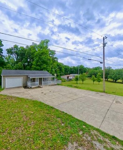 2831 Williamsburg Street, Whitley City, KY 42653
