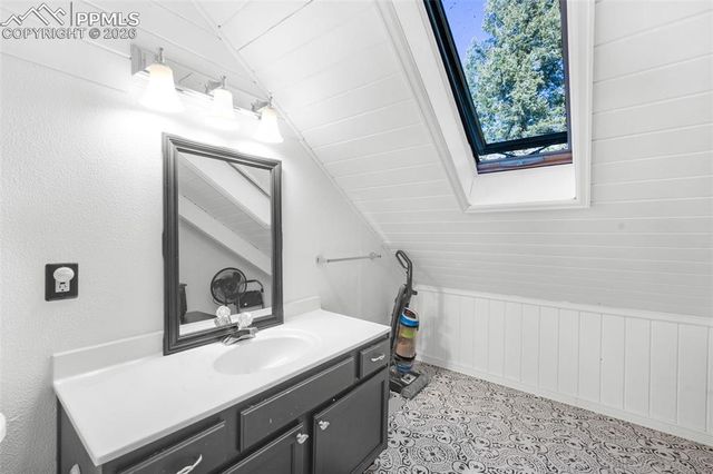 1276 Pinewood Road, Florissant, CO 80816