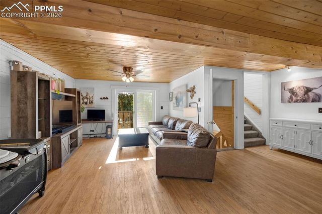 1276 Pinewood Road, Florissant, CO 80816