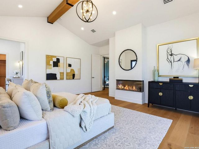 11221 Ensor, Boerne, TX 78006
