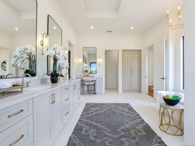 11221 Ensor, Boerne, TX 78006