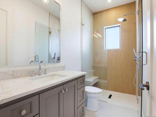 11221 Ensor, Boerne, TX 78006