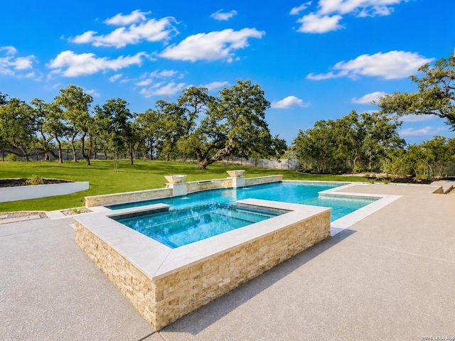 11221 Ensor, Boerne, TX 78006