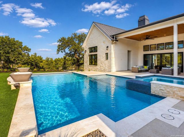 11221 Ensor, Boerne, TX 78006