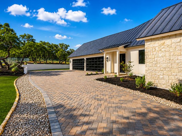 11221 Ensor, Boerne, TX 78006