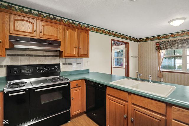 1781 Stonewall Circle, Greenfield, IN 46140