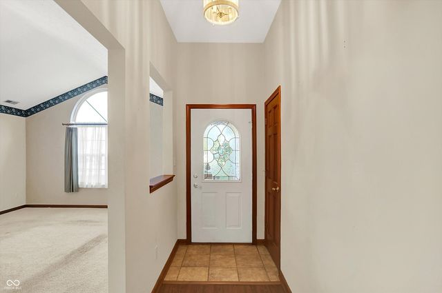 1781 Stonewall Circle, Greenfield, IN 46140