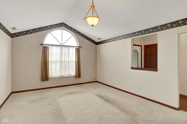 1781 Stonewall Circle, Greenfield, IN 46140