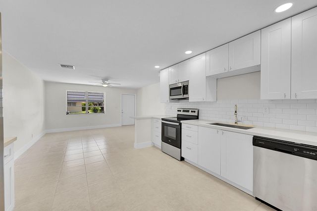 5309 NW 49th Avenue, Tamarac, FL 33319