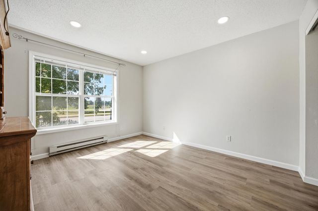 1903 58 Avenue S, Fargo, ND 58104
